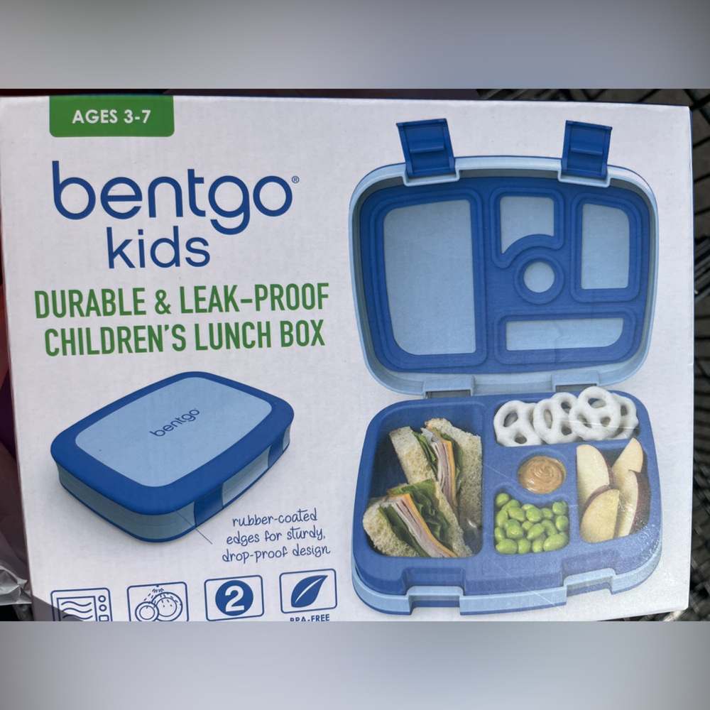 Kids blue BENTGO lunch box